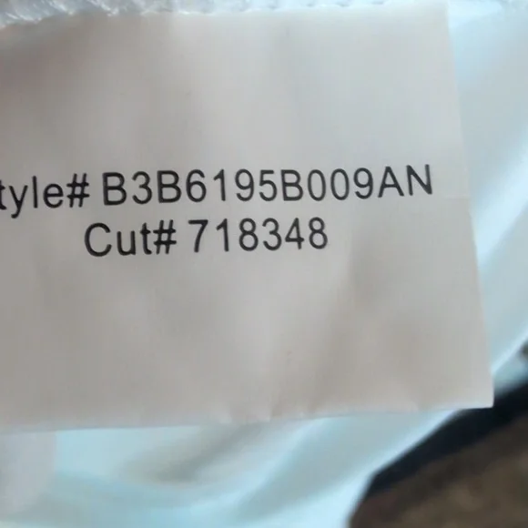 Adiva White Lace Blouse Size 1X - Picture 8 of 9